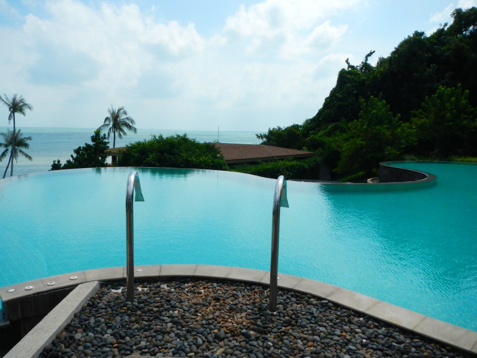 BEYOND THE SEA, Siamese Brasserie