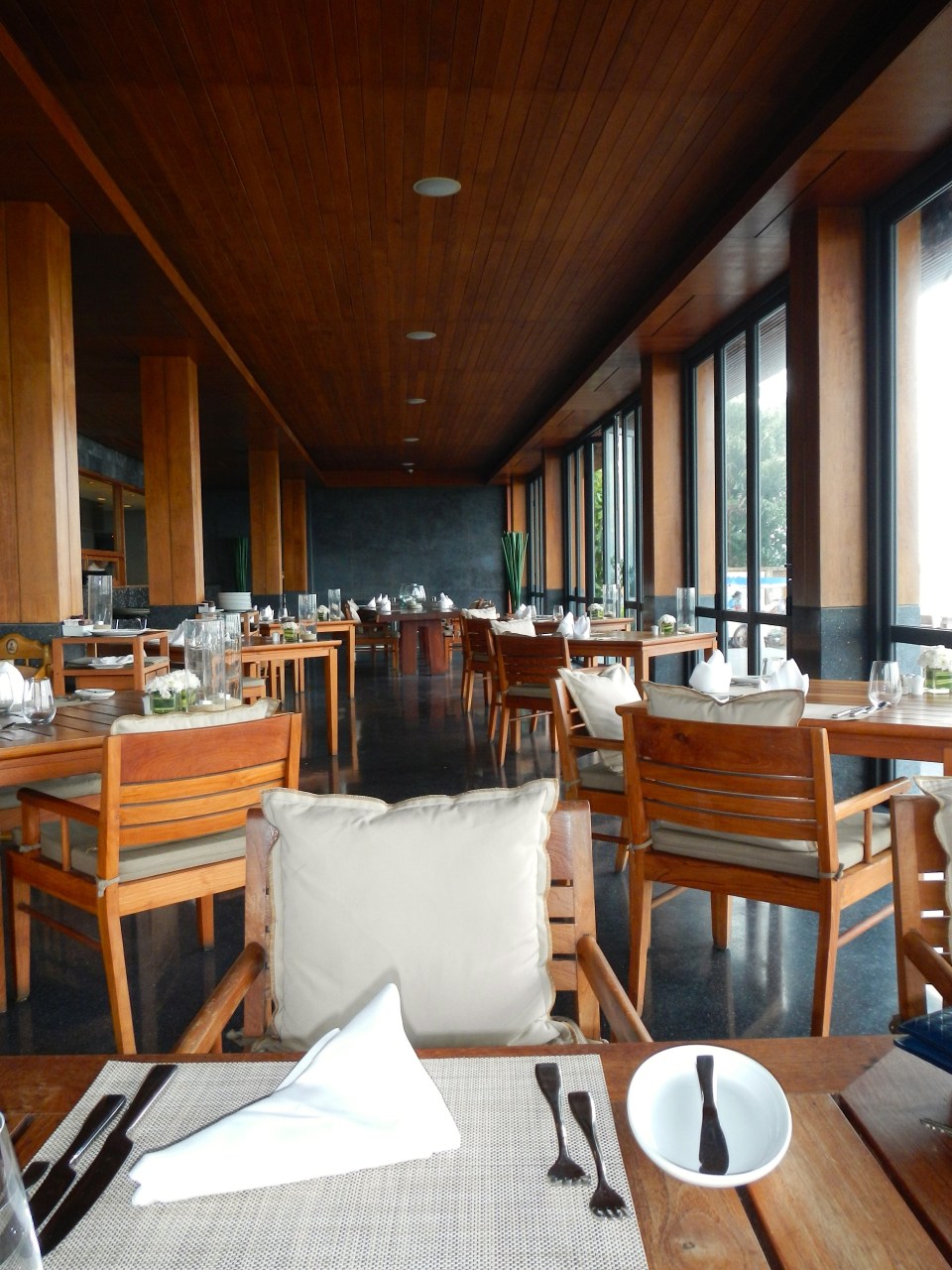 H Bistro at Hansar Samui