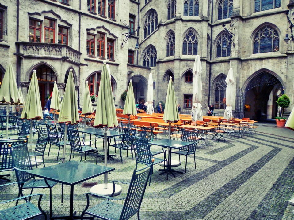 Inside Rathaus Glockenspiel 5