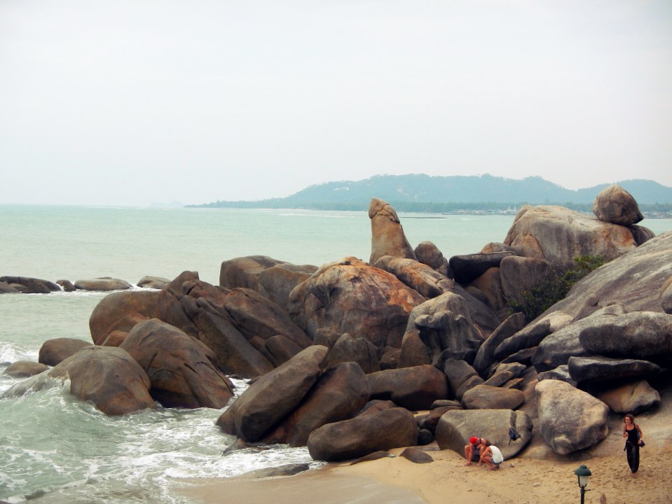 Samui Grandpa Grandma Rocks 1