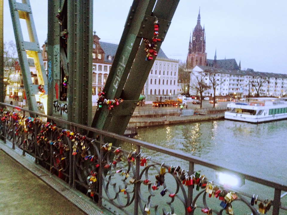 Eiserner Steg Frankfurt Love Bridge