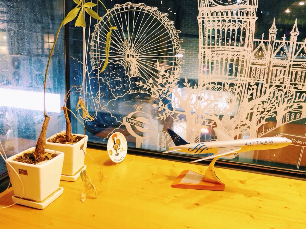 Travel Cafe Hongdae | 트래블 카페 @&nbsp;홍대