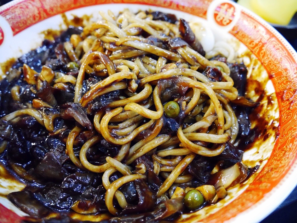 SEOUL DIARIES 035: 자장면 JAJANG&nbsp;MYEON