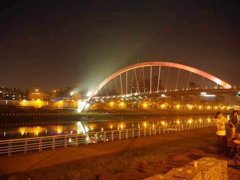 Taiwan Rainbow Bridge Keelung River 4