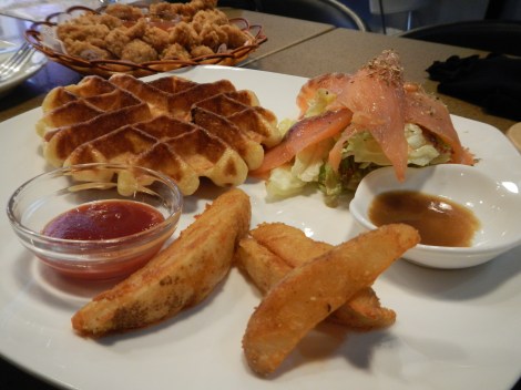 waffles and salmon macau