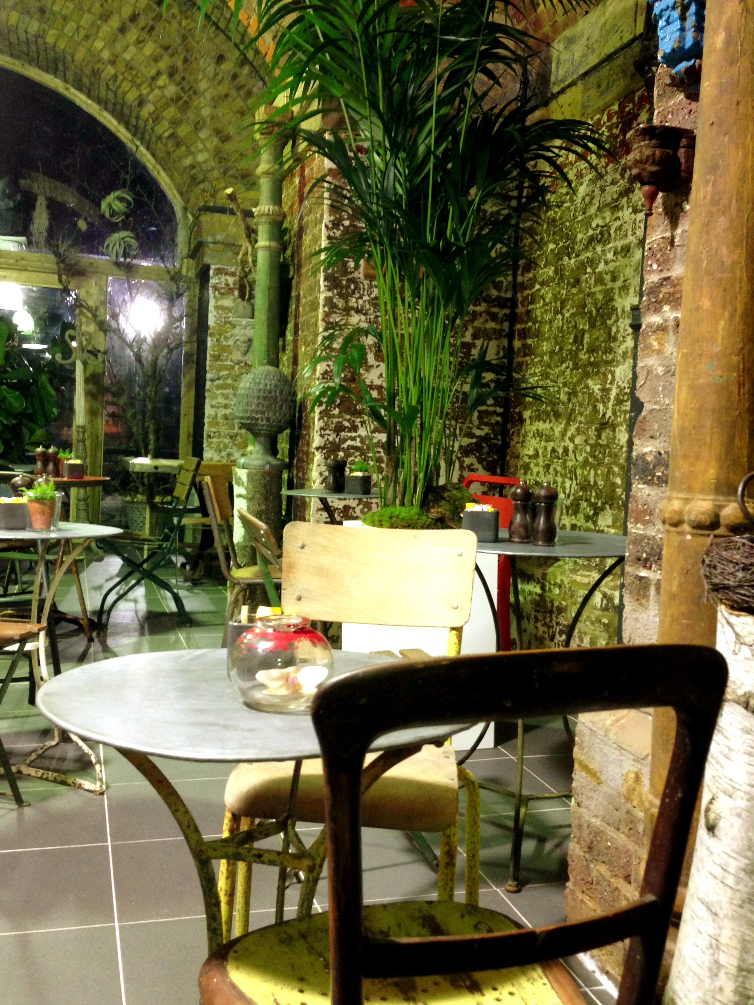 Cafe Seating 20.11.14
