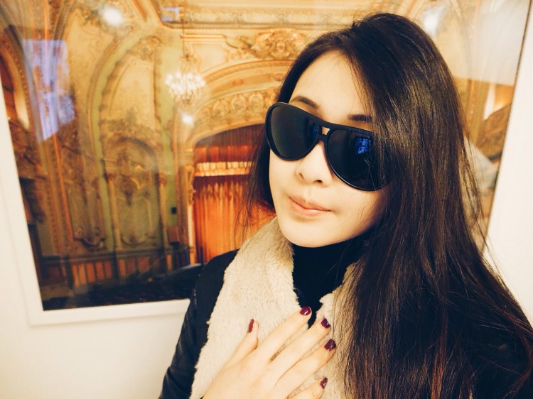 Jean Li (Singapore) - Viktoria Jean